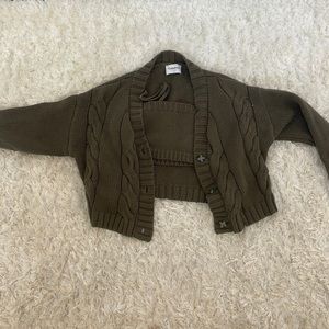 Callahan Knitware Set